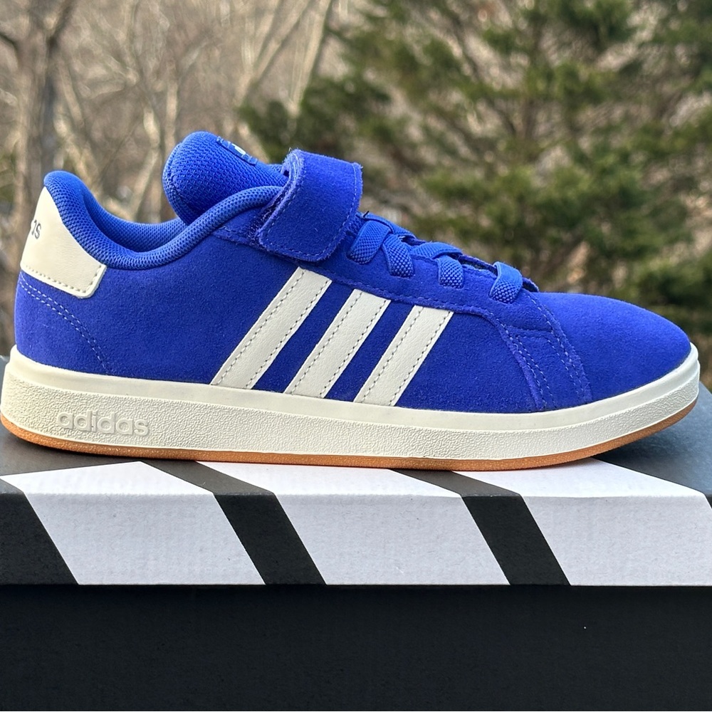 Adidas Grand Court Little Kids Sneakers 11K 12K Blue White Gum Youth GS NEW - Picture 2 of 10
